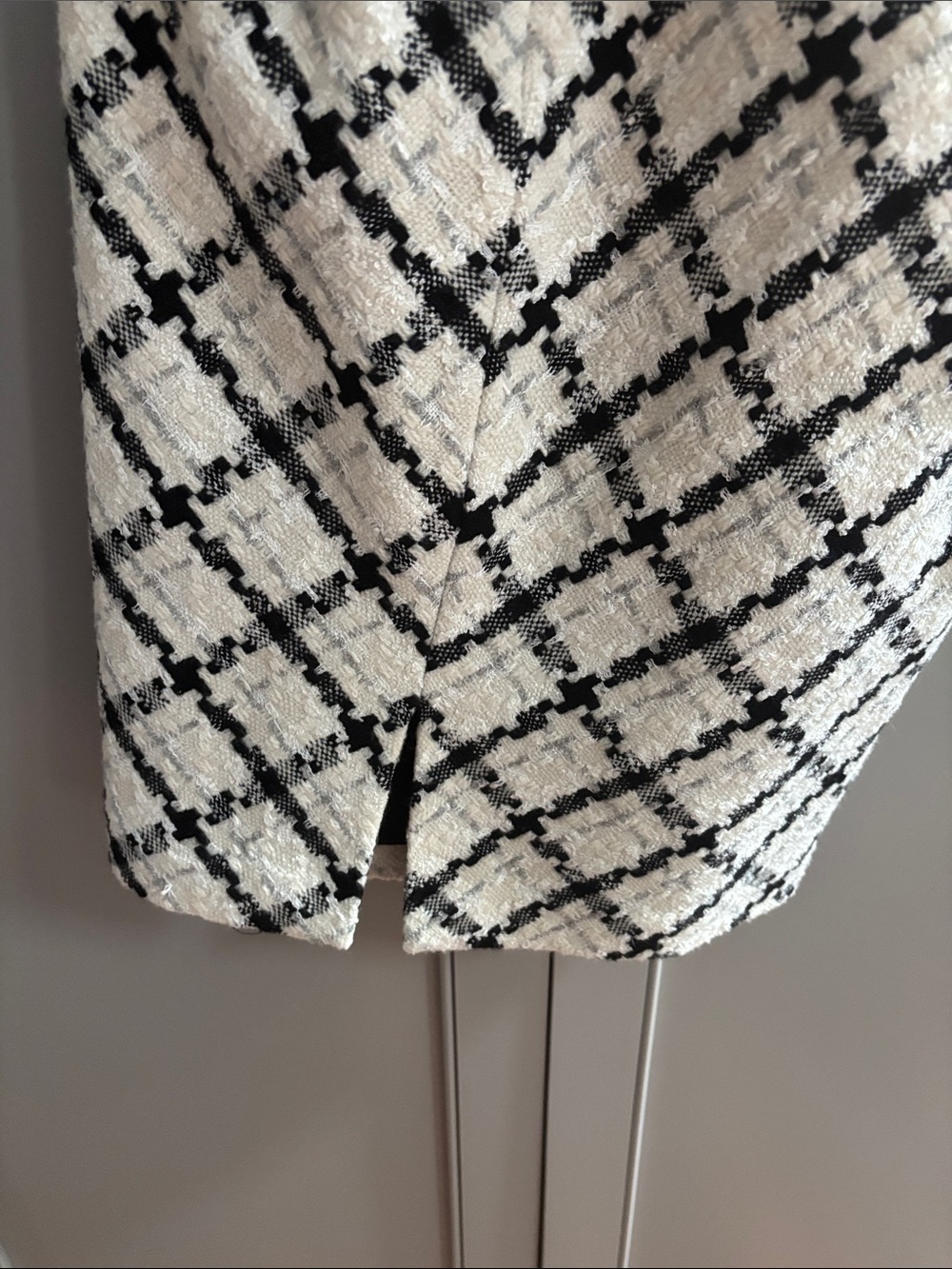 White House Black market Tweed Jacket & Skirt set sz 6 - Picture 7 of 8